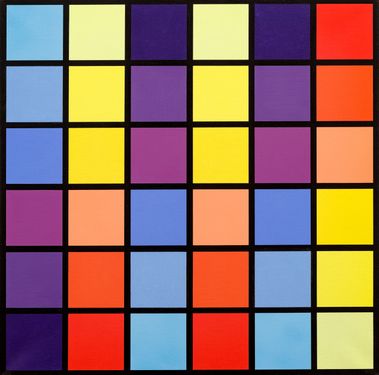 An Image Structure with a Systematic Arrangement of Colours