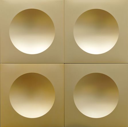 Concave metroform frame