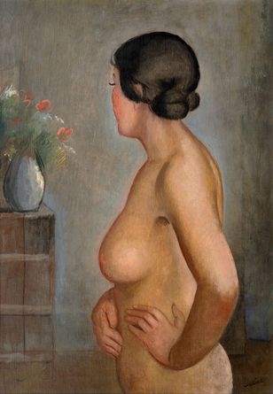 Nude with flowers